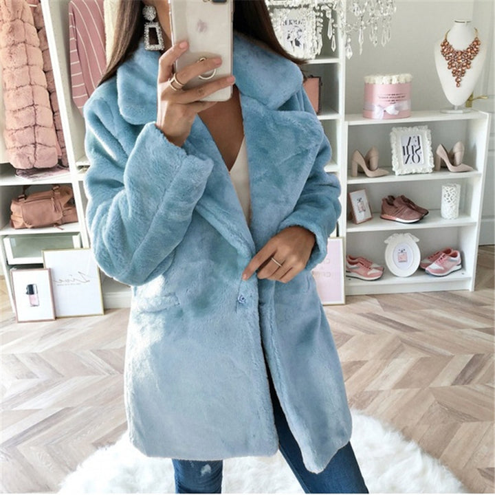 Women's Teddy Faux Fur Coat with Lapel Collar and Patch Pockets Mune Fashion