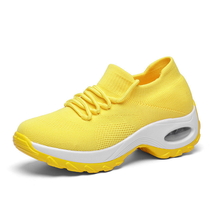 Women’s knitted sock sneaker with air-cushioned sole and elastic knit upper Mune Fashion