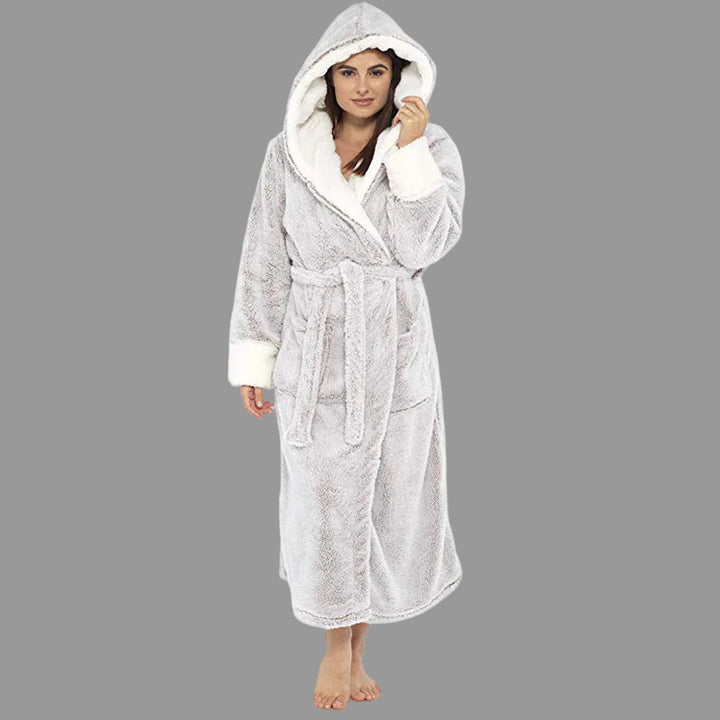 Mune Fashion | Luxury Bathrobe - Women - Soft Hood and Practical Details