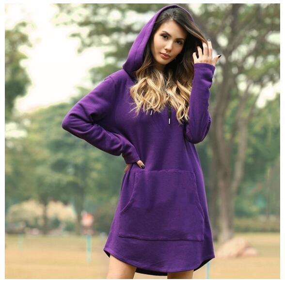 Women's hooded dress made of sweat fabric, oversized cut with kangaroo pocket Mune Fashion