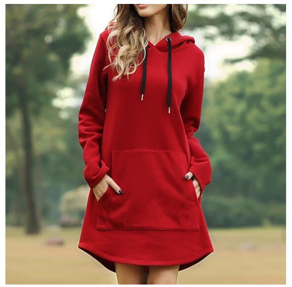 Women's hooded dress made of sweat fabric, oversized cut with kangaroo pocket Mune Fashion