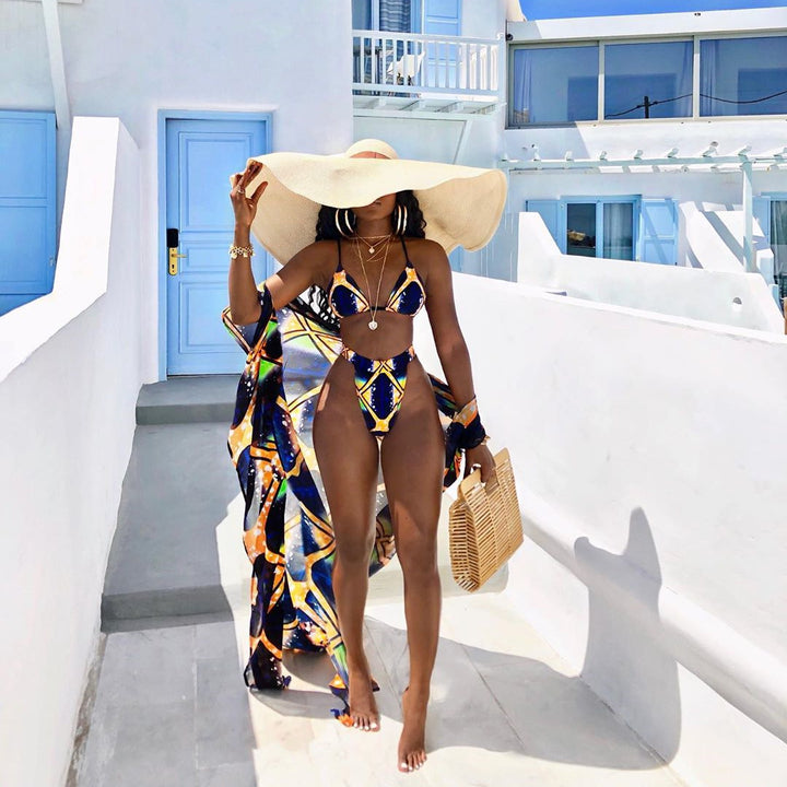 Women's bikini set with lightweight cover-up and modern geometric design Mune Fashion