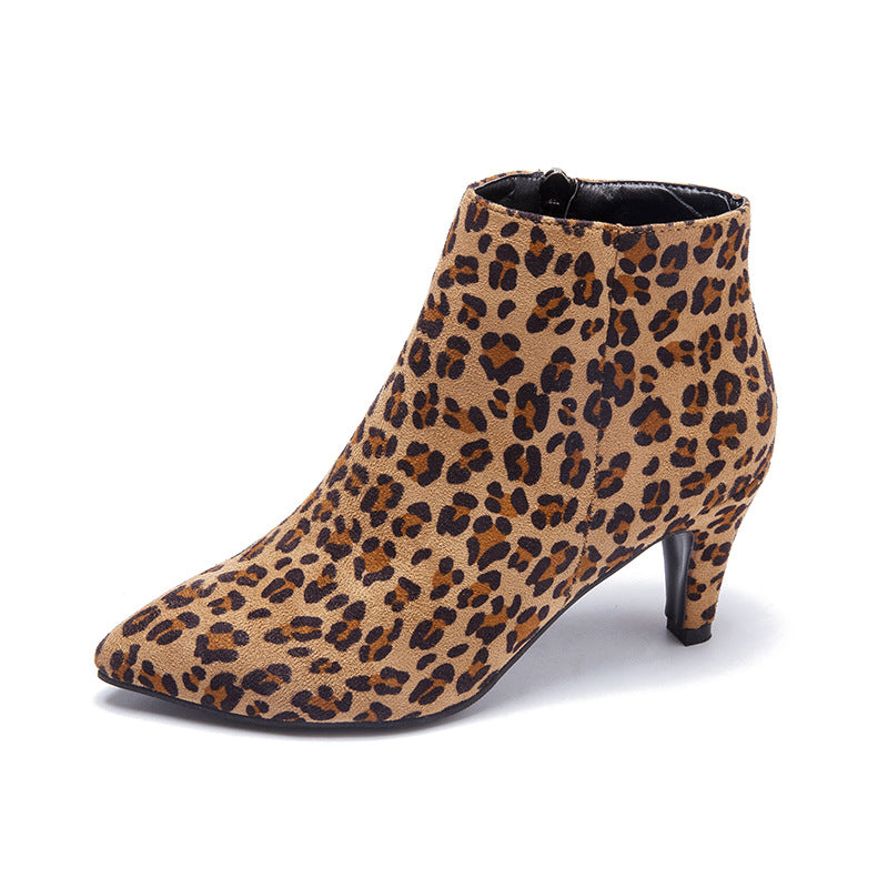 Ladies nan pointed ankle boots in suede look with narrow stiletto heel and side zip Mune Fashion