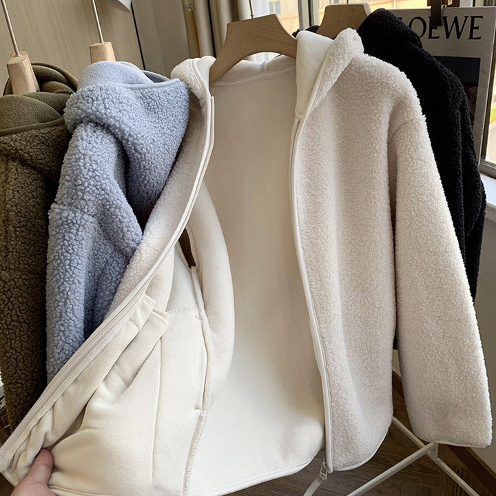 Padded hoodie made of teddy fleece