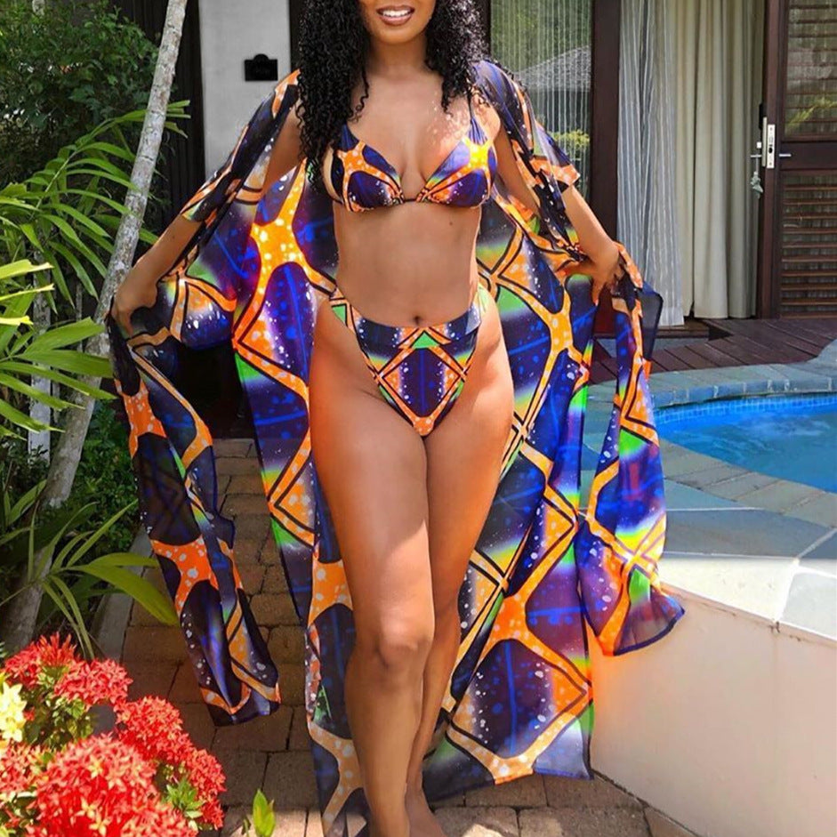 Women's bikini set with lightweight cover-up and modern geometric design Mune Fashion