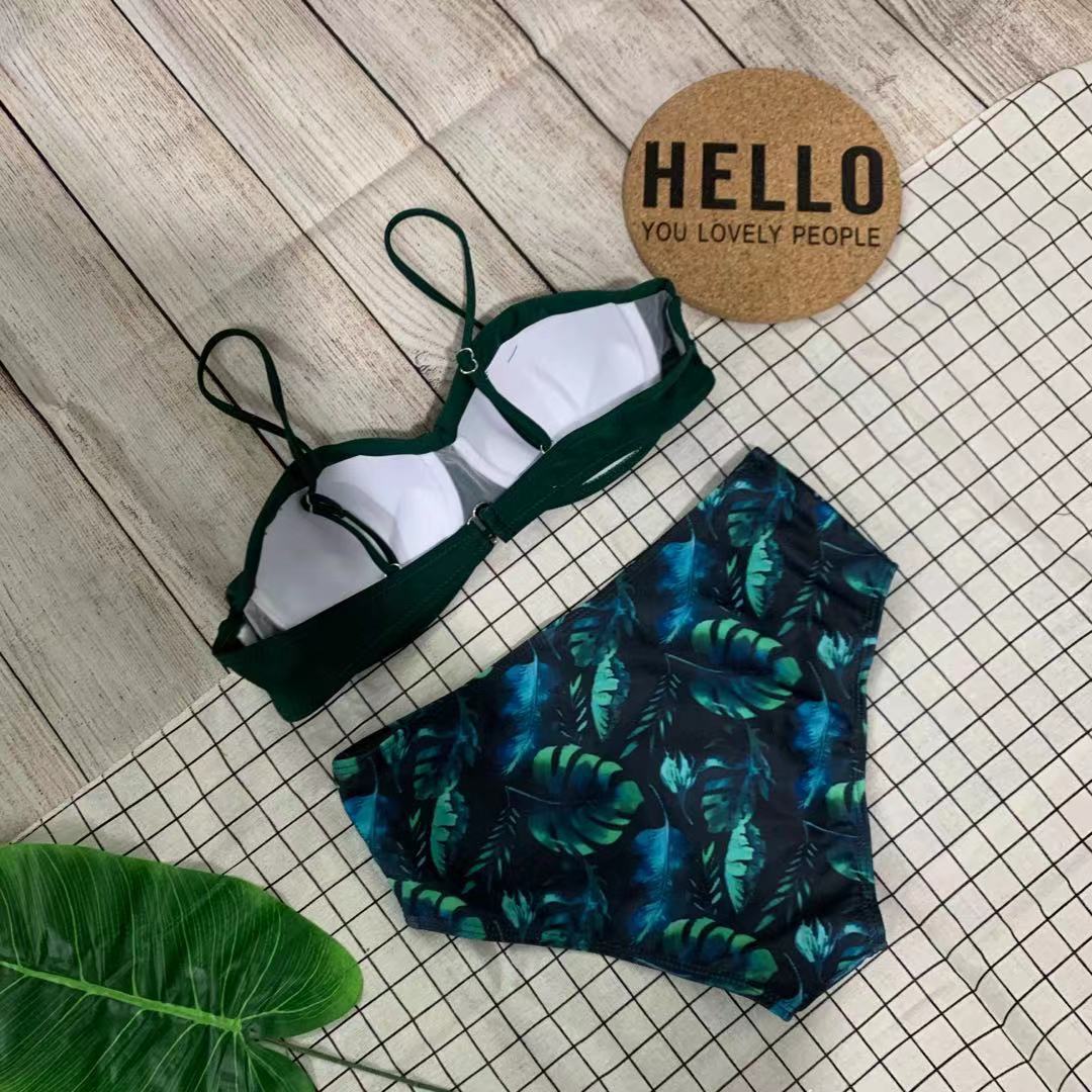 Ladies bikini with floral design and adjustable straps Mune Fashion