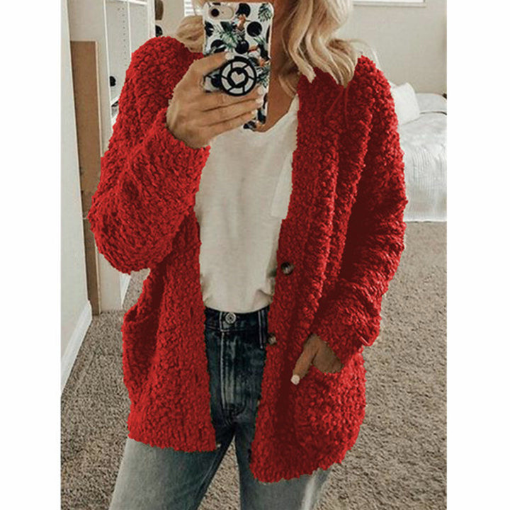 Women’s cropped teddy fleece cardigan with subtle button placket and patch pockets Mune Fashion