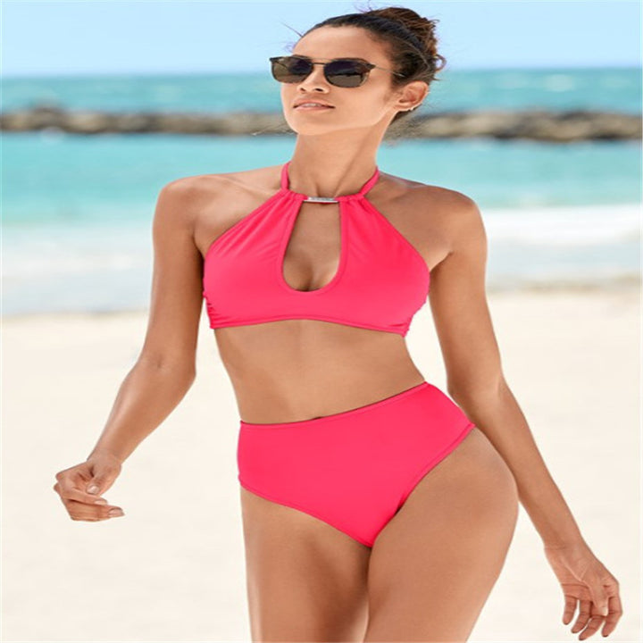 Women's High-Cut Bikini with Elegant Halter Design Mune Fashion