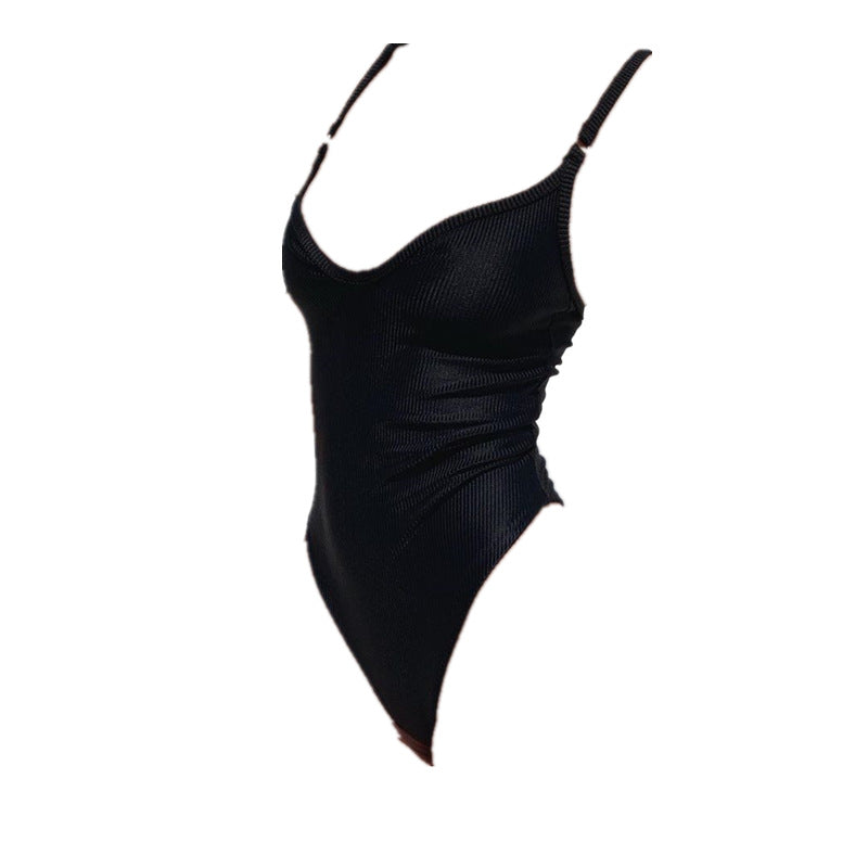 Ladies High-Cut One-Piece Swimsuit with Sophisticated V-Neck Mune Fashion