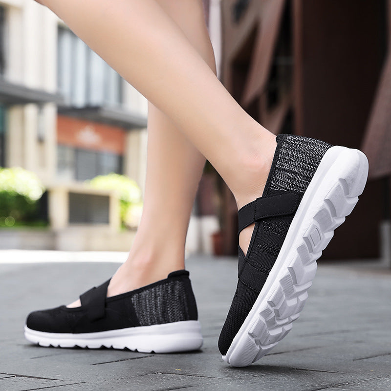 Women's breathable knitted ballerinas with adjustable Velcro closure and cushioning outsole Mune Fashion