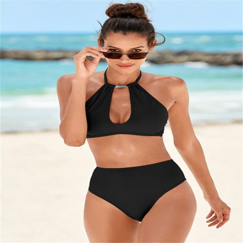 Women's High-Cut Bikini with Elegant Halter Design Mune Fashion
