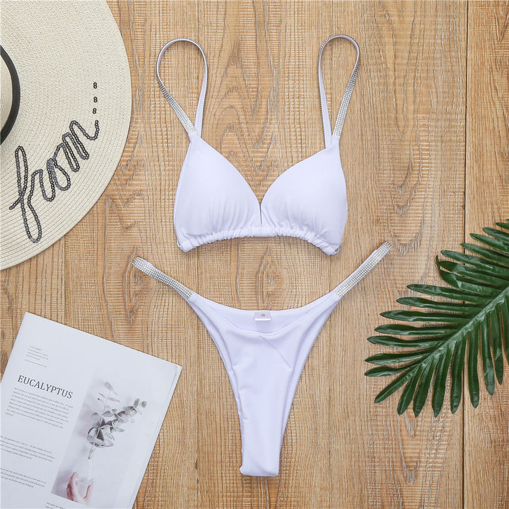 Women's Sporty Triangle Bikini Set with Glamorous Rhinestone Details Mune Fashion