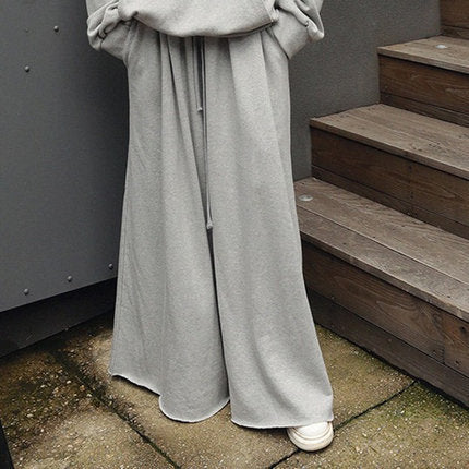 Women Wide Lounge Pants in Palazzo Cut with Drawstring and Soft Fleece Mune Fashion