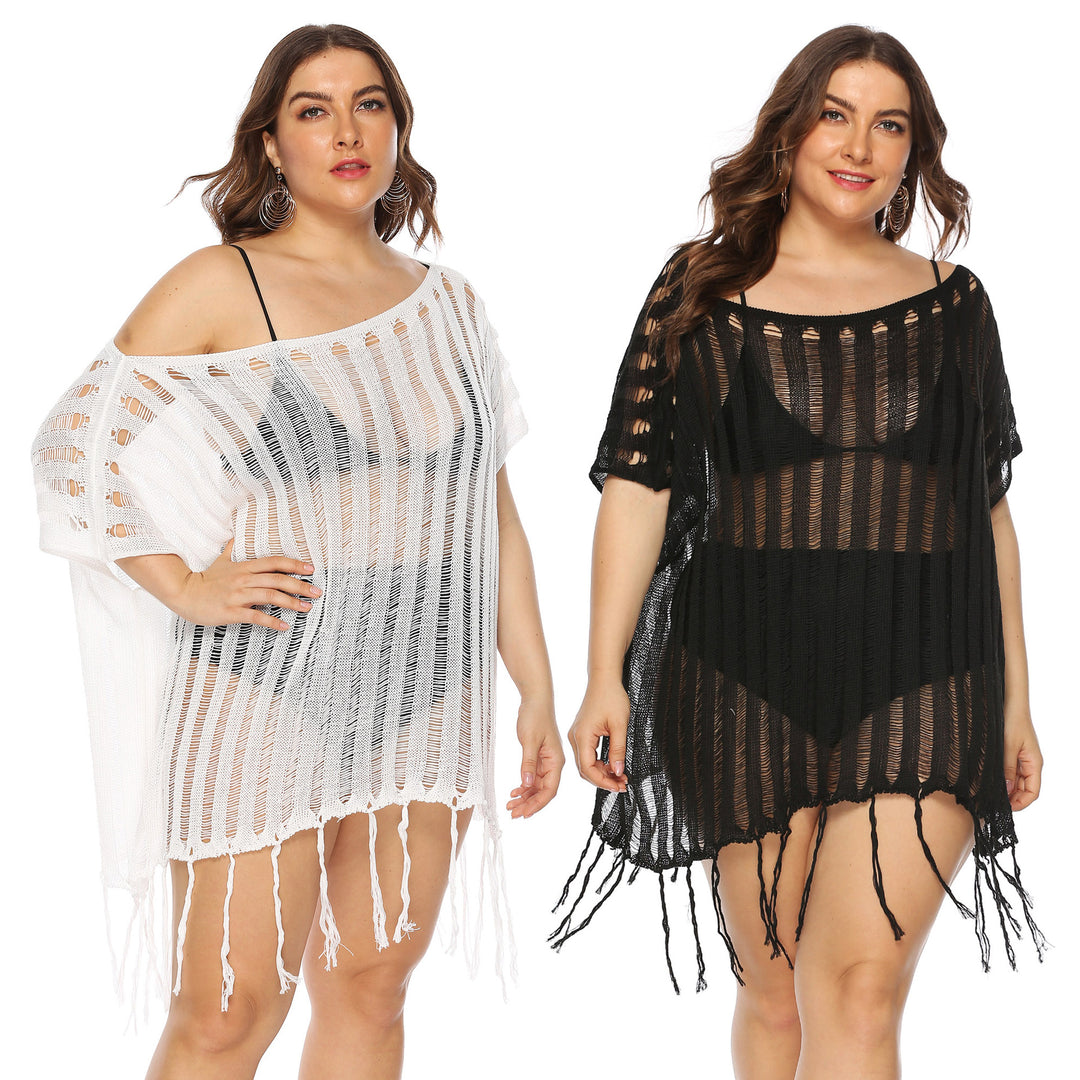 Women airy crochet beach cover-up with trendy fringes Mune Fashion