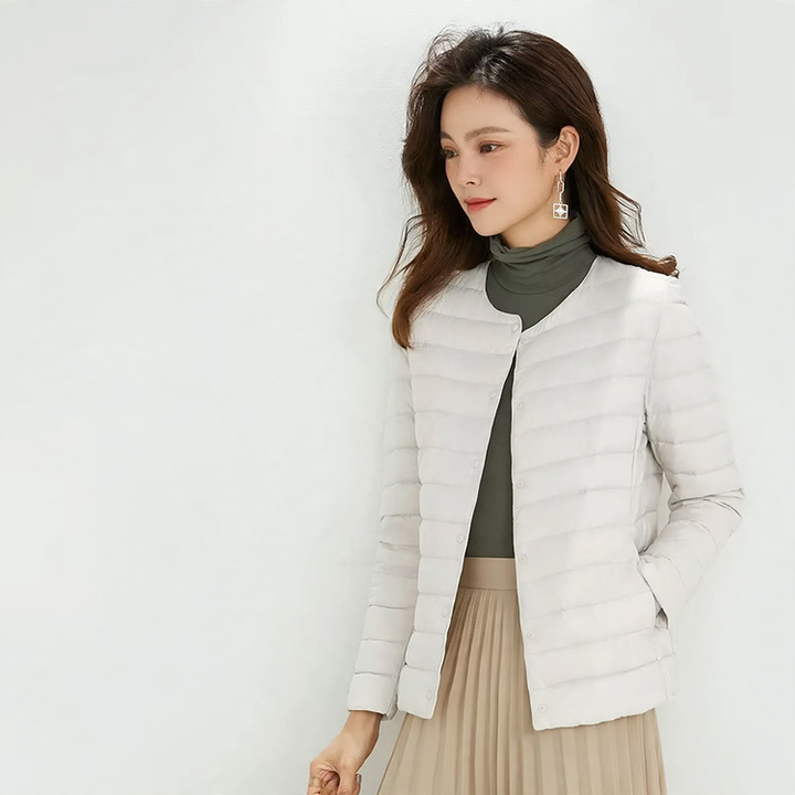 Lightweight, compressible down jacket for women