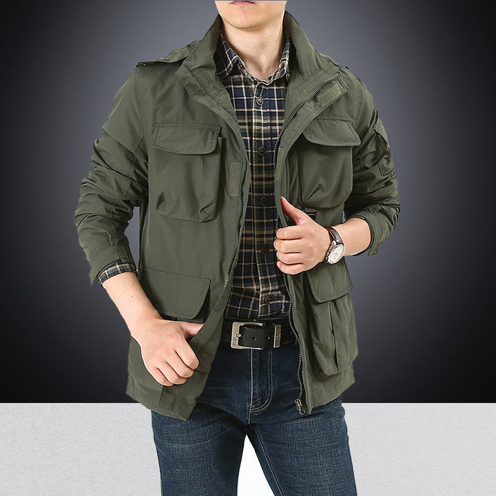 Men's multifunctional utility field jacket with numerous flap and zippered pockets as well as D-ring Mune Fashion