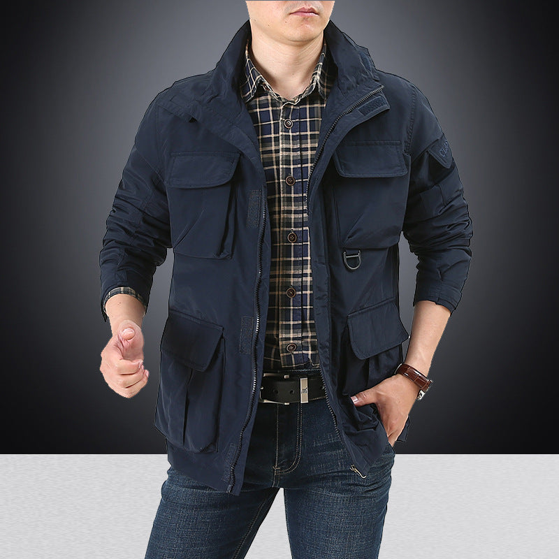 Men's multifunctional utility field jacket with numerous flap and zippered pockets as well as D-ring Mune Fashion