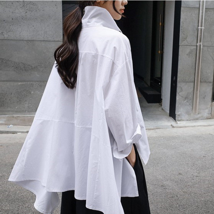 Women's oversized boxy shirt blouse made of cotton poplin with large chest pockets and side bow detail Mune Fashion