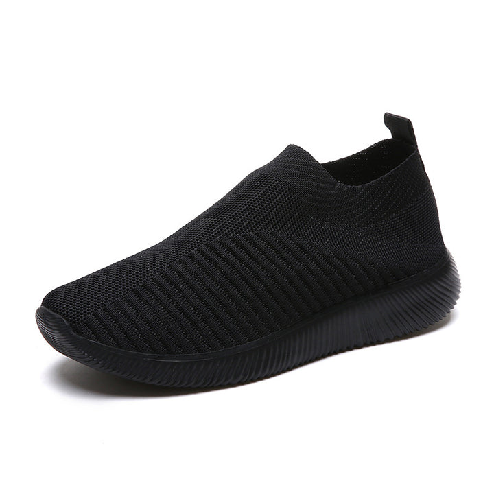 Unisex nan light knitted Slip-On sneakers with elastic entry and ergonomic insole Mune Fashion