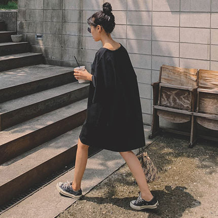 Women's Lightweight Oversized Kaftan Dress with V-Neck and Asymmetrical Hem Mune Fashion