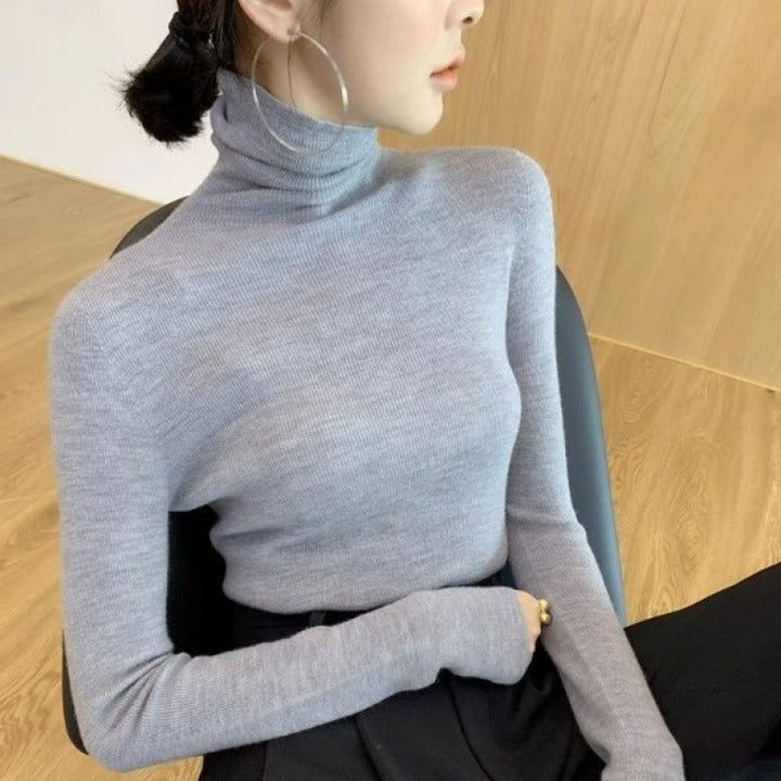 Narrow cut turtleneck knit sweater