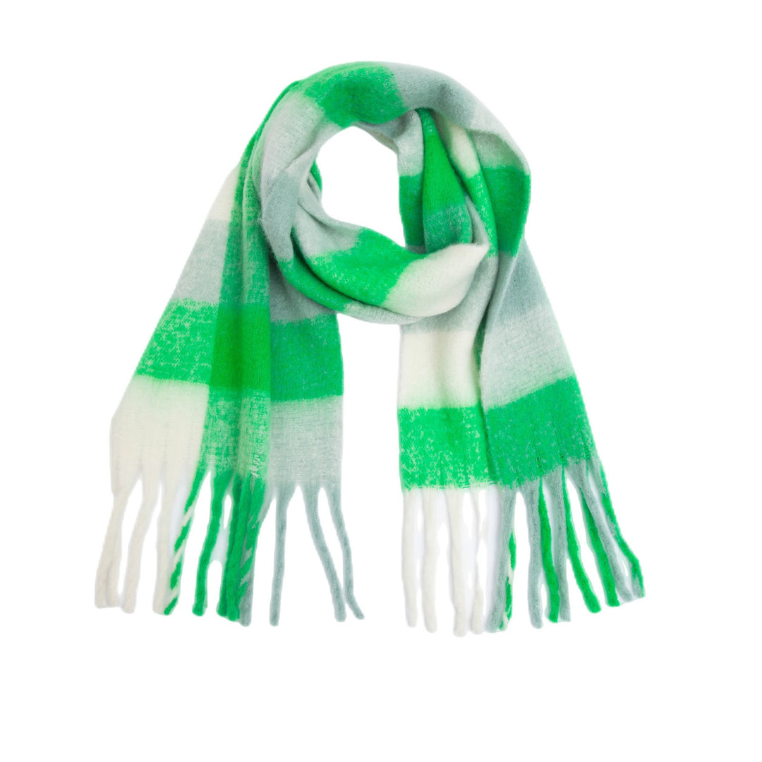 Thick scarf with fringes, checked