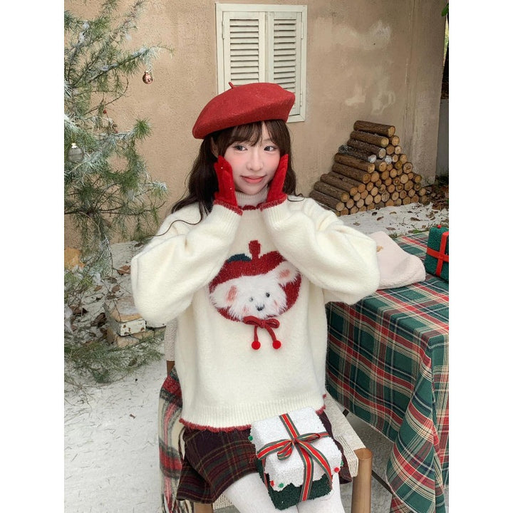 Fluffy knit sweater in contrasting colors