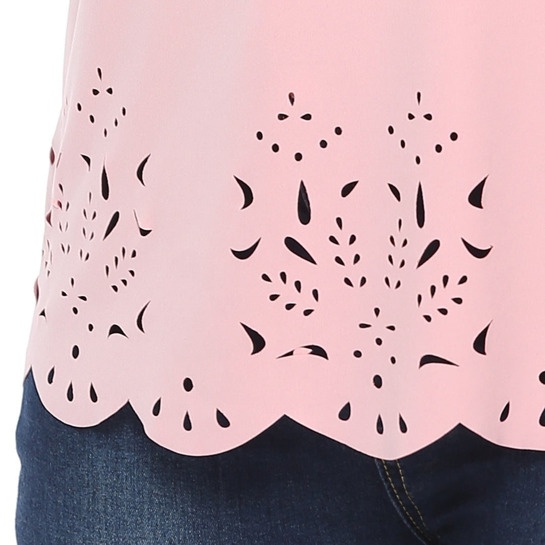 Women's stylish T-shirt with delicate hole pattern Mune Fashion