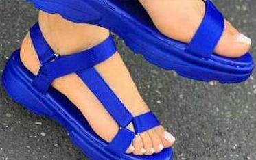 Women's sporty platform sandals with adjustable straps Mune Fashion