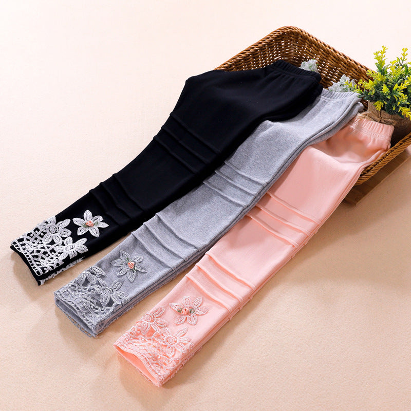 Girls' fashionable leggings with floral lace trim Mune Fashion