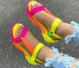 Women's sporty platform sandals with adjustable straps Mune Fashion