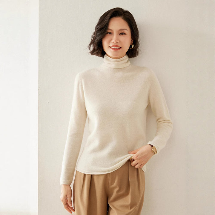 Cashmere sweater with roll neck