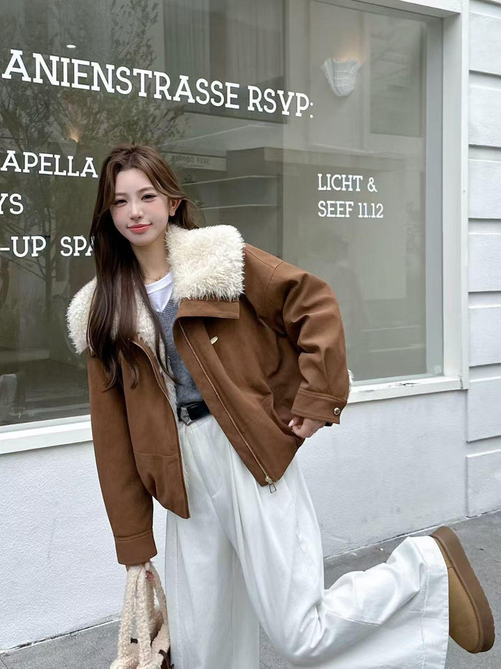Women’s coat, suede look, plush lapels, lined