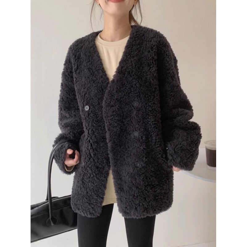 Women’s wool coat, 100% sheep wool, V-neck