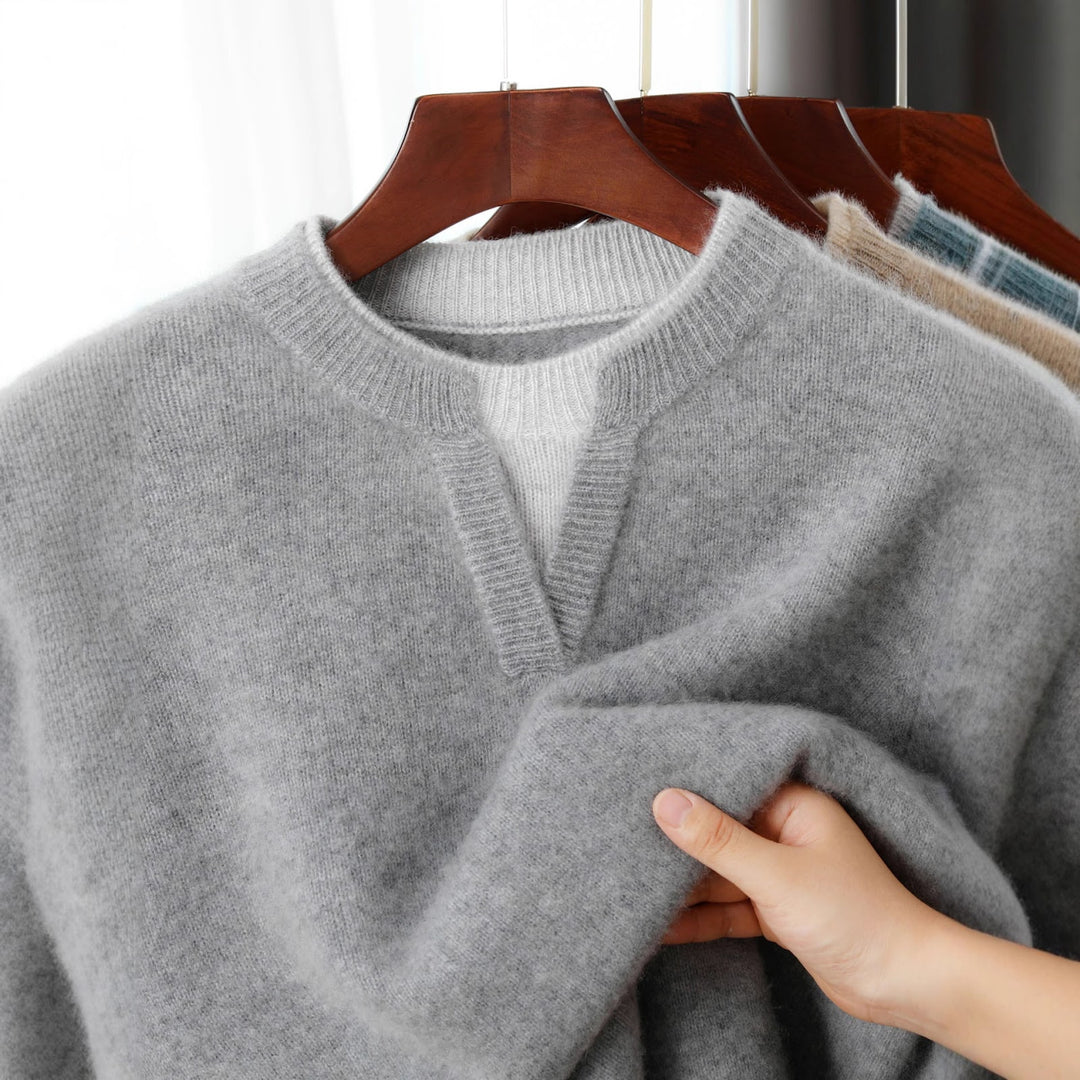 Men's wool pullover, round neck, thick knitted
