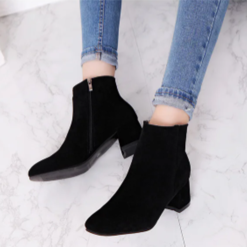 Mune | Modern Wild Ankle Boots with Comfortable Heel Women's Ankle Boots