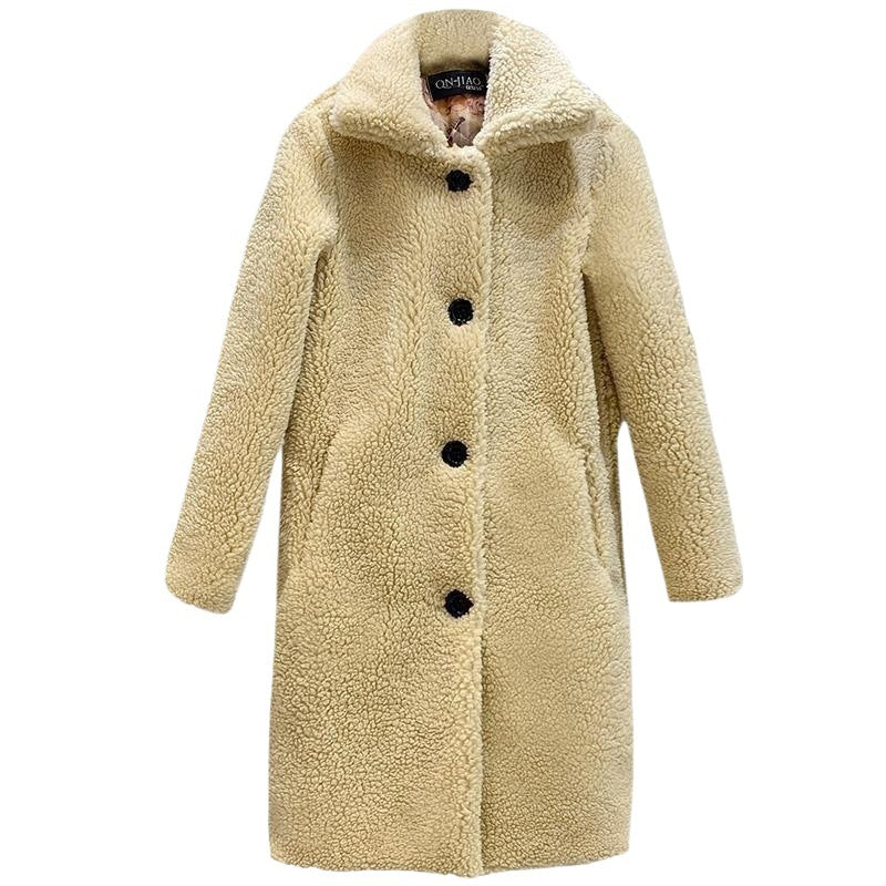 Women's coat made of sheared lambskin with stand-up collar