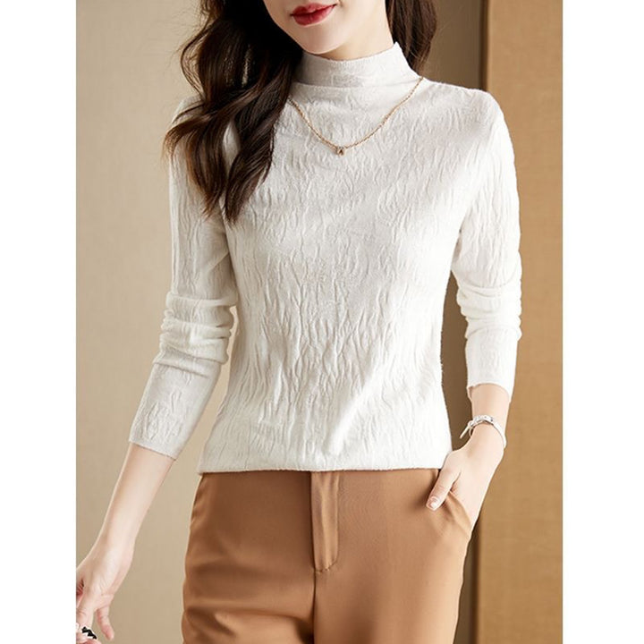 Women's wool sweater with stand-up collar, textured