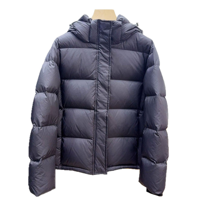 Short women's down jacket with removable hood