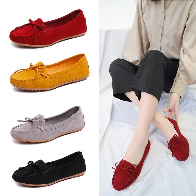 Women's feminine velvet slip-on loafers with hand-stitched vamp, decorative bow and cushioned memory insole Mune Fashion