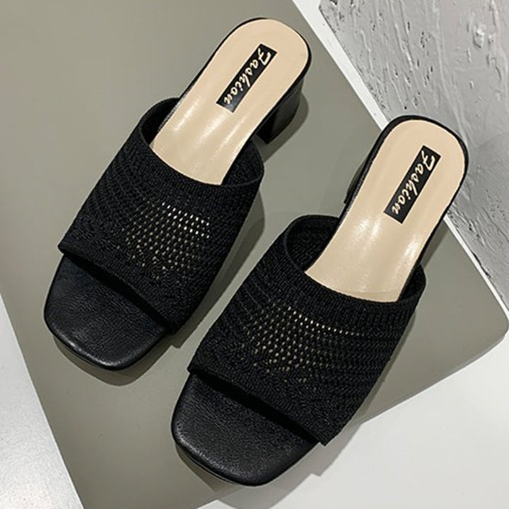 Women's airy knitted mules with square toe and wide block heel Mune Fashion