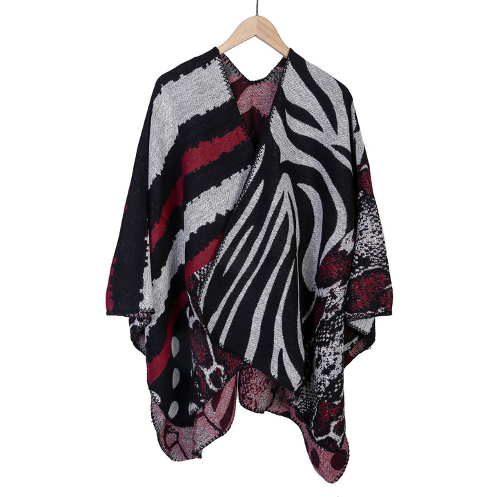 Women's Oversized Knit Cape with Abstract Animal and Graphic Pattern Mune Fashion