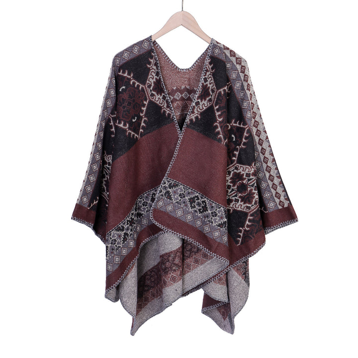 Women's Oversize Ruana Poncho made of jacquard fabric with asymmetrical pointed edge and ornamental border Mune Fashion