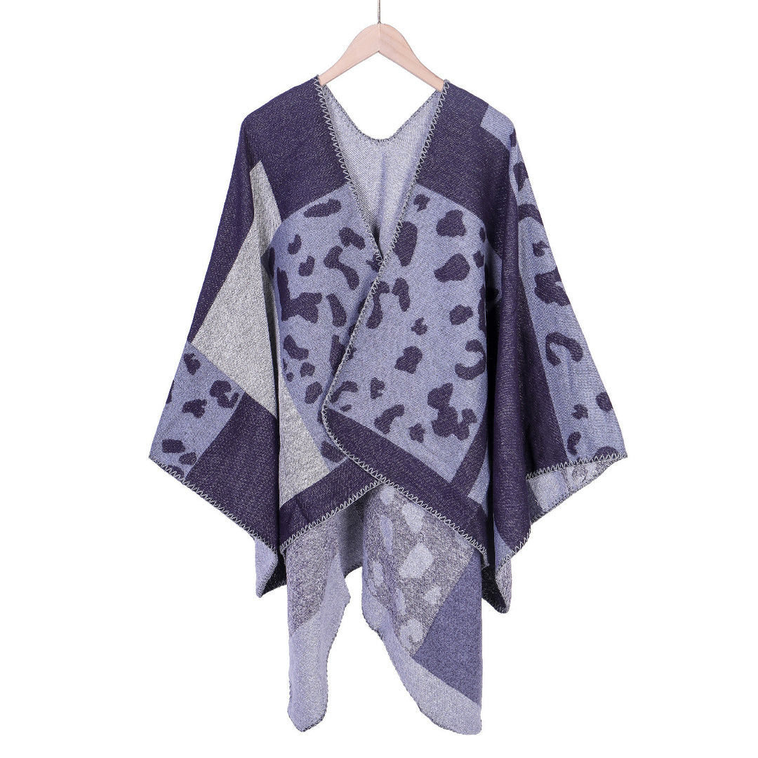 Women's Oversize Ruana Poncho made of wool blend with jacquard leopard pattern and open front Mune Fashion