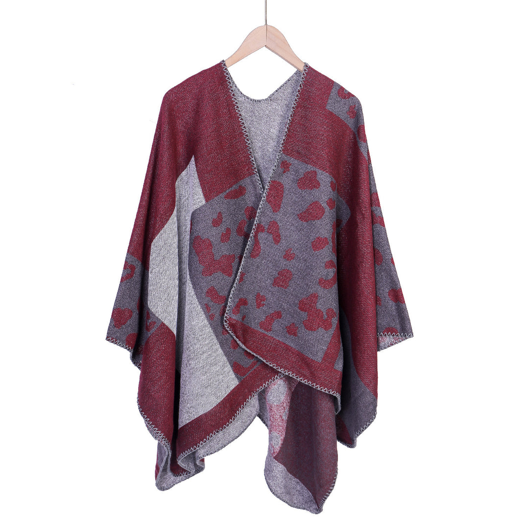 Women's Oversize Ruana Poncho made of wool blend with jacquard leopard pattern and open front Mune Fashion