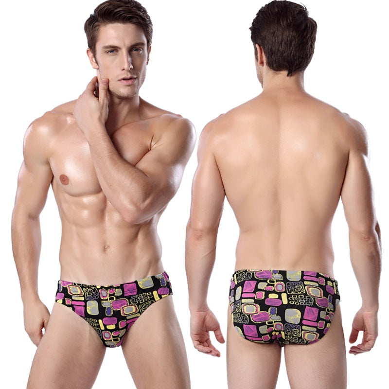 Men's swim trunks with modern geometric pattern Mune Fashion