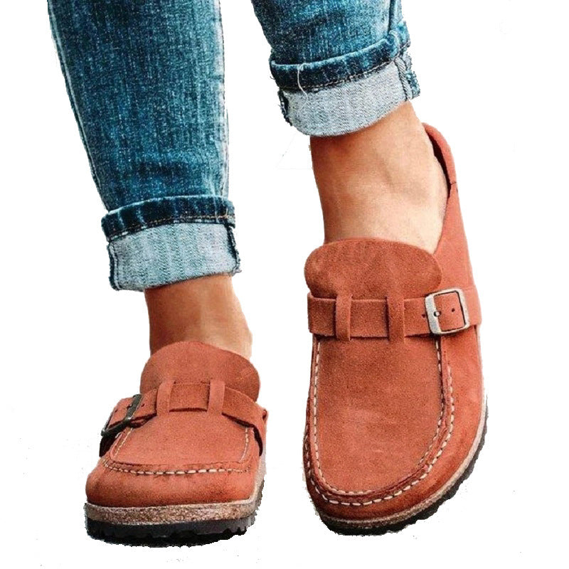 Women’s casual velour moccasin mule with adjustable buckle strap and cork insole Mune Fashion