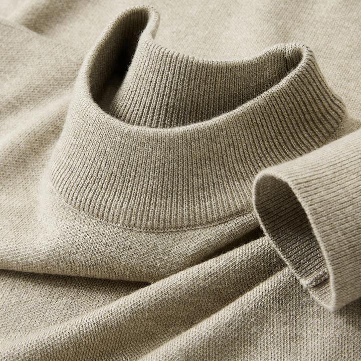 Men's wool pullover with standing collar and fleece lining