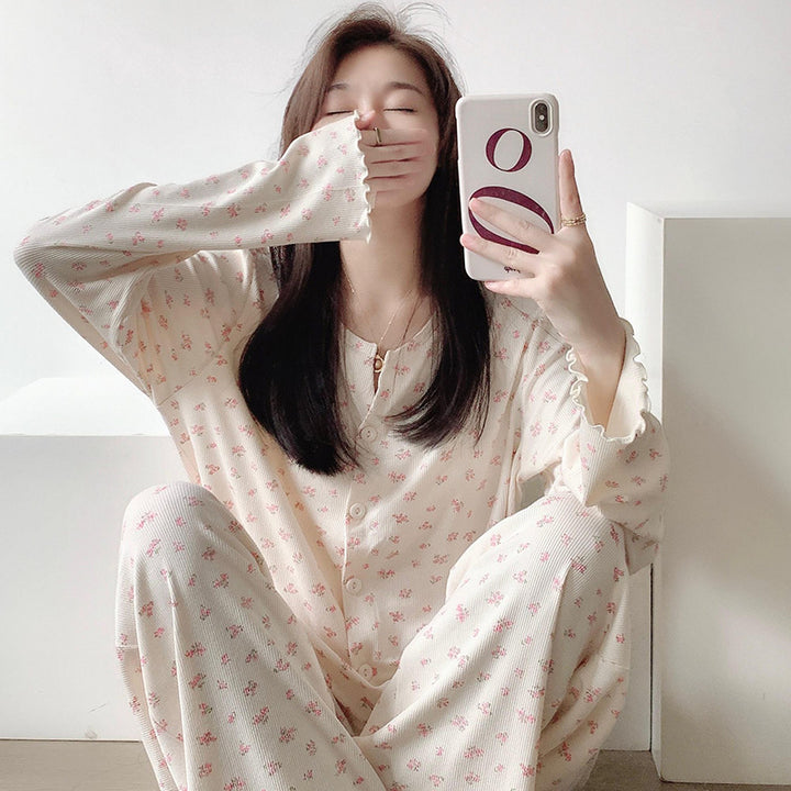 Women's Pajama Set, floral, long-sleeved, buttoned