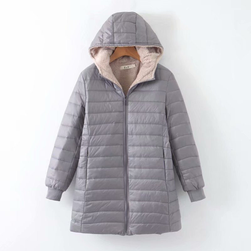 Padded women's winter coat with hood and lambskin look